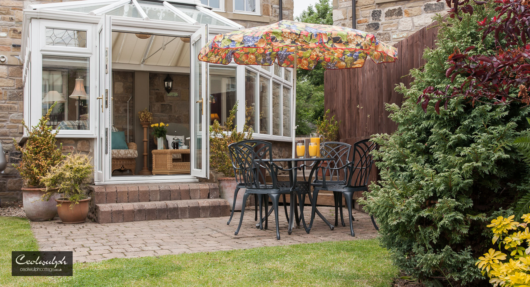 Enclosed garden cottage Warkworth